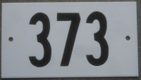 5-5. Plaque d'adresse blanche PLATE (Montréal)