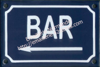 Plaque émaillée (10x15cm) Bar <-