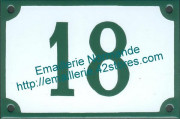 plaque emaillee numero de rue fond blanc