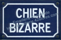 Plaque émaillée (10x15cm) chien bizarre