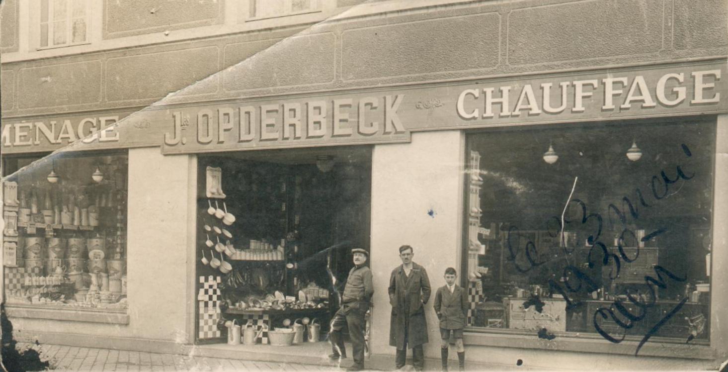 magasin, rue, gare, caen, opderbeck, ustensiles émaillés, émaux, enamel, enamelled cookware, enamelled sign, french enamelled sign, emailschild